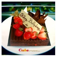 Strawberry Chocolate Cake